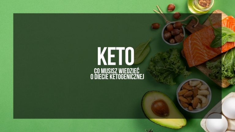 Na obrazie przedstawione są różne produkty spożywcze charakterystyczne dla diety ketogenicznej, rozmieszczone na zielonym tle. W centralnej części zdjęcia znajduje się kawałek łososia, awokado, jajka, orzechy, migdały i niektóre liściaste warzywa zielone, co podkreśla skupienie na zdrowych tłuszczach i białkach. Na górze obrazu, na ciemniejszym zielonym tle, znajduje się biały napis „KETO” oraz mniejszy podtytuł „CO MUSISZ WIEDZIEĆ O DIECIE KETOGENICZNEJ”, co sugeruje edukacyjny charakter grafiki mającej na celu informowanie o zasadach i składnikach tej diety.